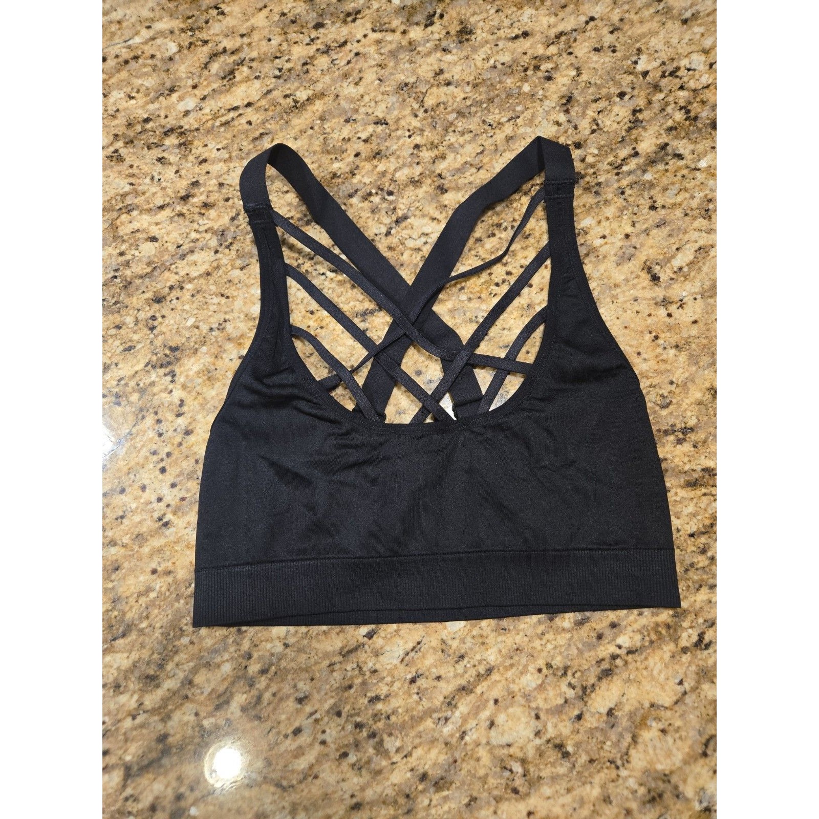 Victoria Sport Strappy Cage Front Sports Bra Black Criss-Cross Design Medium
